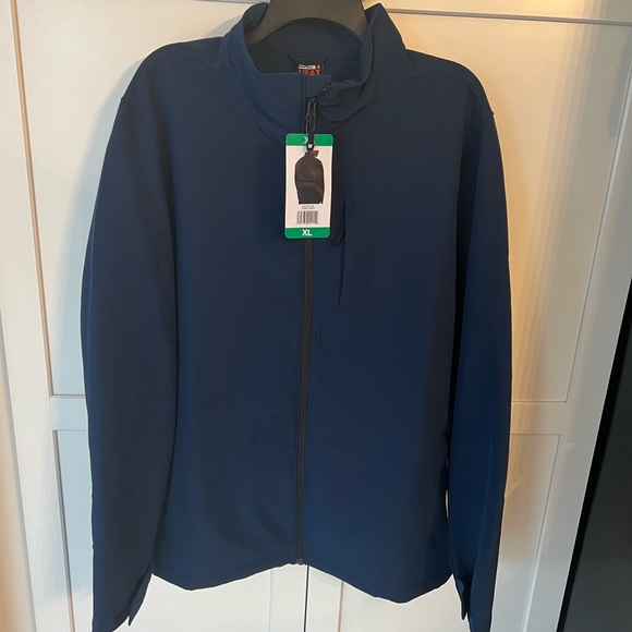 32 Degrees Other - 32 Degrees Heat zip up jacket with pockets - Brand New